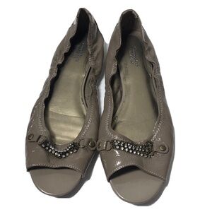 Simply Vera Wang patent leather rhinestone flats. Size 8.5.